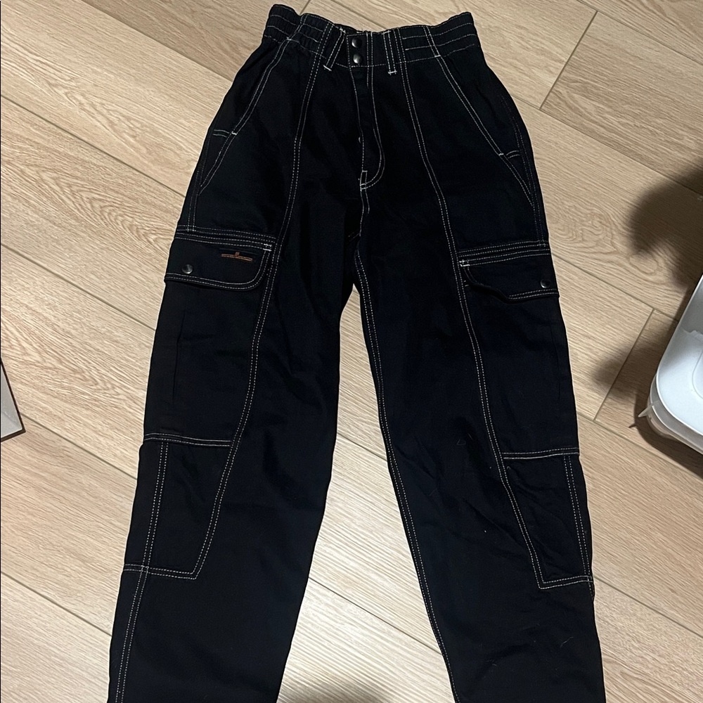 Women’s Urban Outfitters Cargos